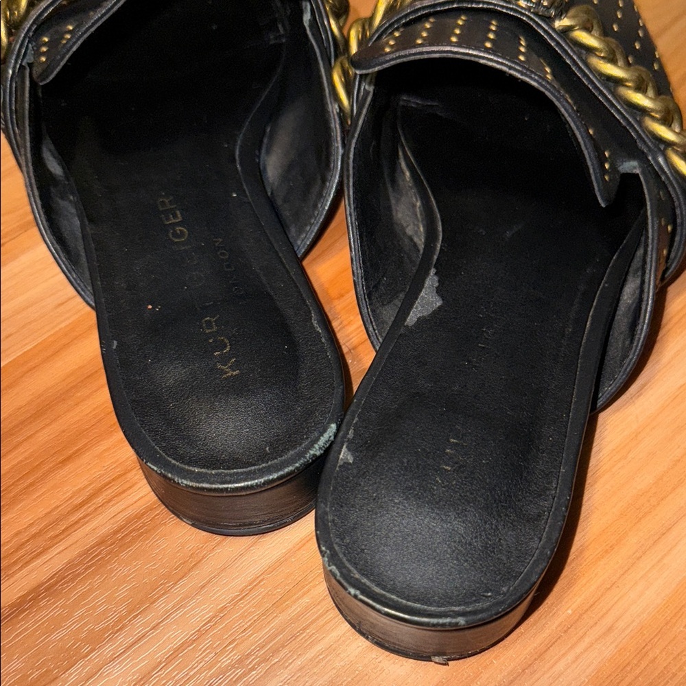 Kurt Geiger Black Leather Pointed Slip-On Mules with Gold Chain - Picture 5 of 16